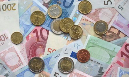 Bulgarians Split on Euro as Nation Nears Historic Currency Shift